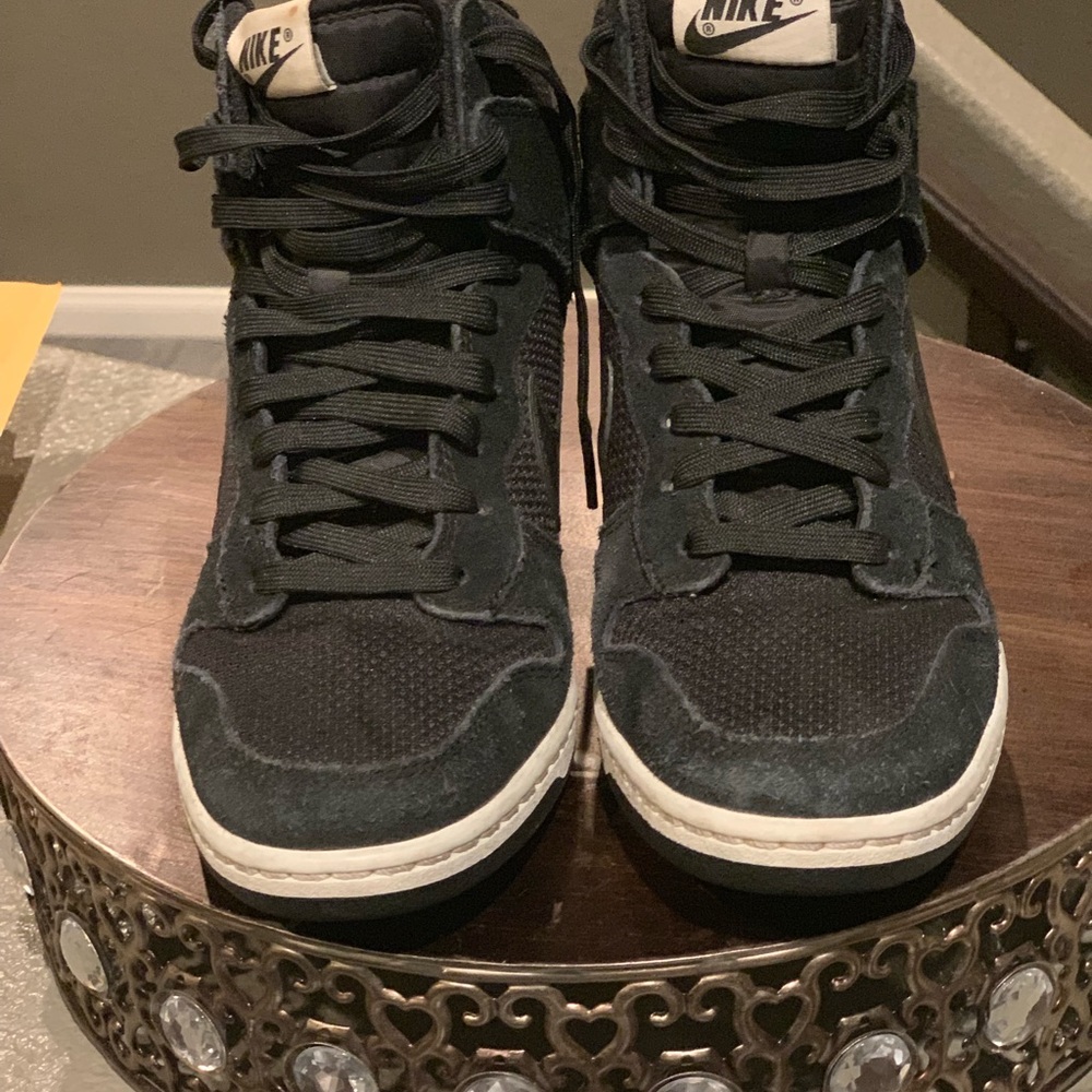 Nike wedge black